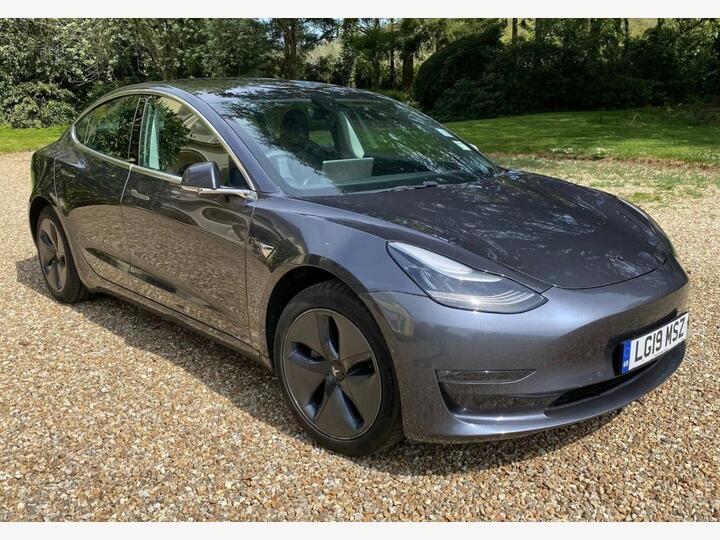 Tesla Model 3 Standard Range Plus Auto RWD 4dr