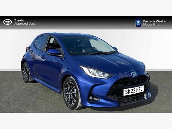 Toyota Yaris 1.5 VVT-h Design E-CVT Euro 6 (s/s) 5dr