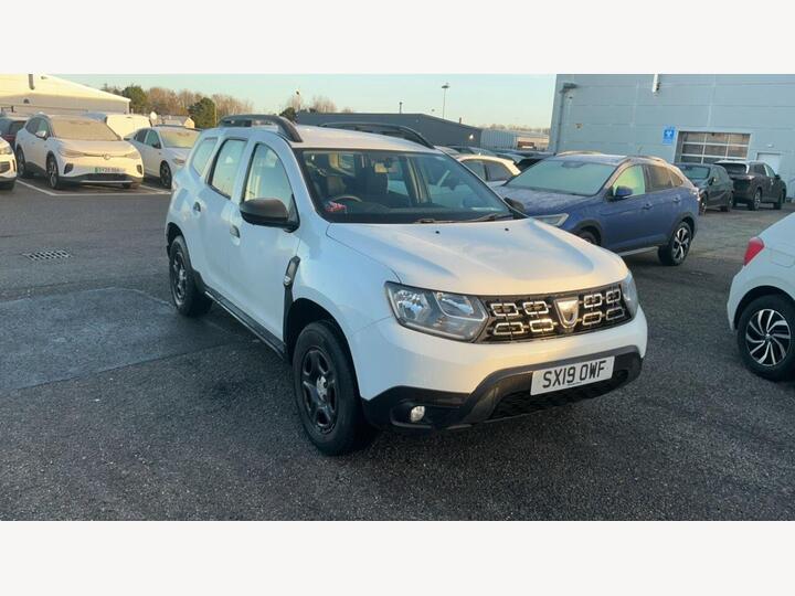 Dacia Duster 1.6 SCe Essential Euro 6 (s/s) 5dr