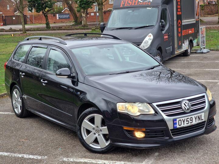Volkswagen Passat 2.0 TDI R-Line DSG Euro 5 5dr