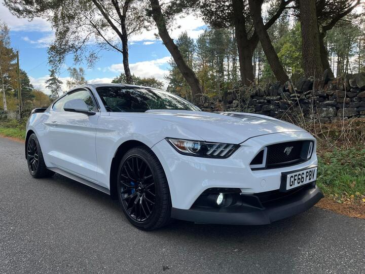 Ford Mustang 2.3T EcoBoost Fastback Euro 6 2dr Ford Mustang 2.3T EcoBoost Fastback Euro 6 2dr