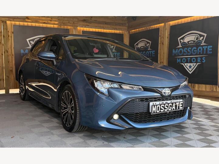 Toyota Corolla 1.8 VVT-h Design CVT Euro 6 (s/s) 5dr