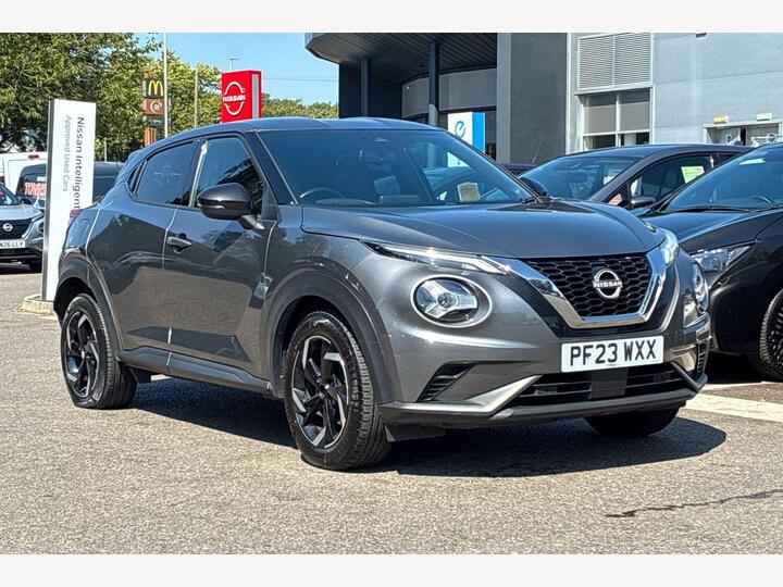 Nissan Juke 1.0 DIG-T N-Connecta Euro 6 (s/s) 5dr