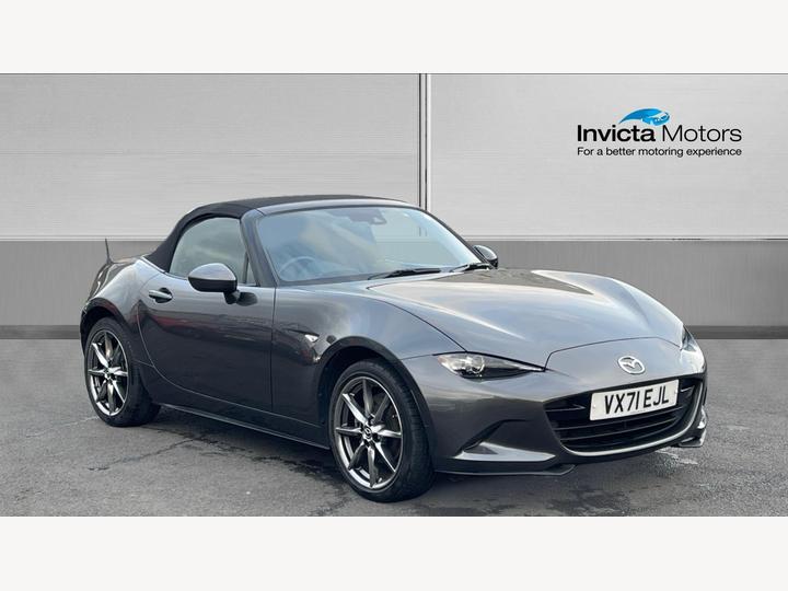 Mazda MX-5 2.0 SKYACTIV-G Sport Tech Euro 6 (s/s) 2dr
