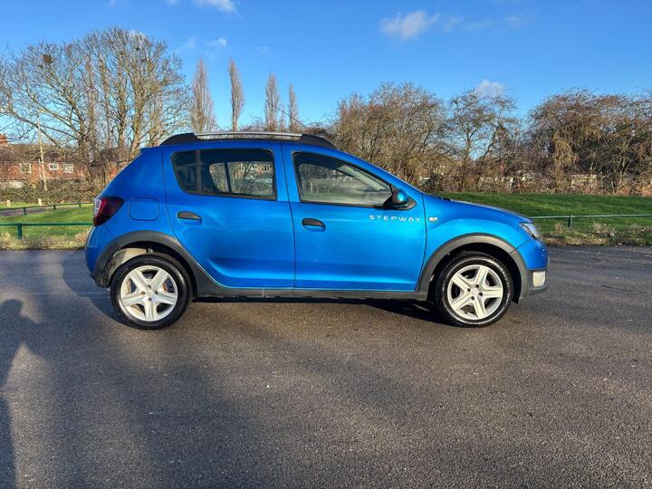 Dacia Sandero Stepway 1.5 DCi Laureate Euro 5 5dr