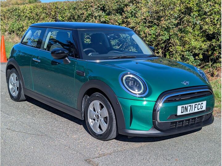 MINI Hatch 1.5 Cooper Classic Steptronic Euro 6 (s/s) 3dr