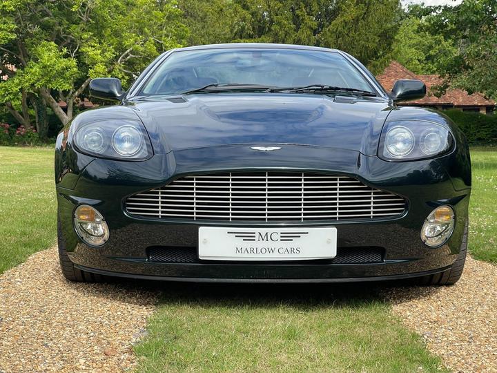 Aston Martin Vanquish 5.9 2dr