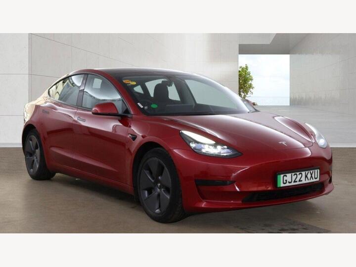 Tesla Model 3 Standard Range Plus Auto RWD 4dr
