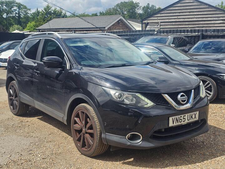 Nissan Qashqai 1.5 DCi Tekna 2WD Euro 6 (s/s) 5dr