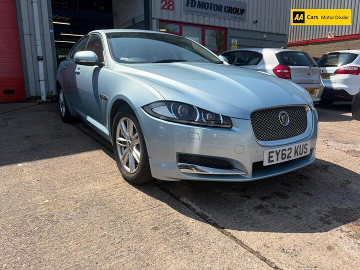 Jaguar XF 2.2d Luxury Auto Euro 5 (s/s) 4dr