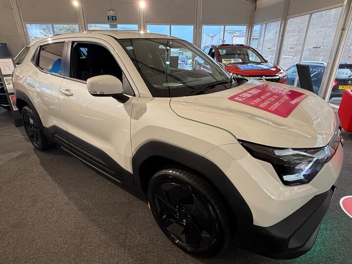 Suzuki E Vitara 61kWh Motion Auto 5dr