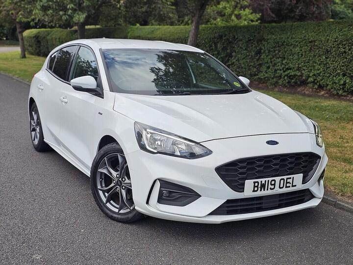 Ford Focus 1.0T EcoBoost ST-Line Euro 6 (s/s) 5dr