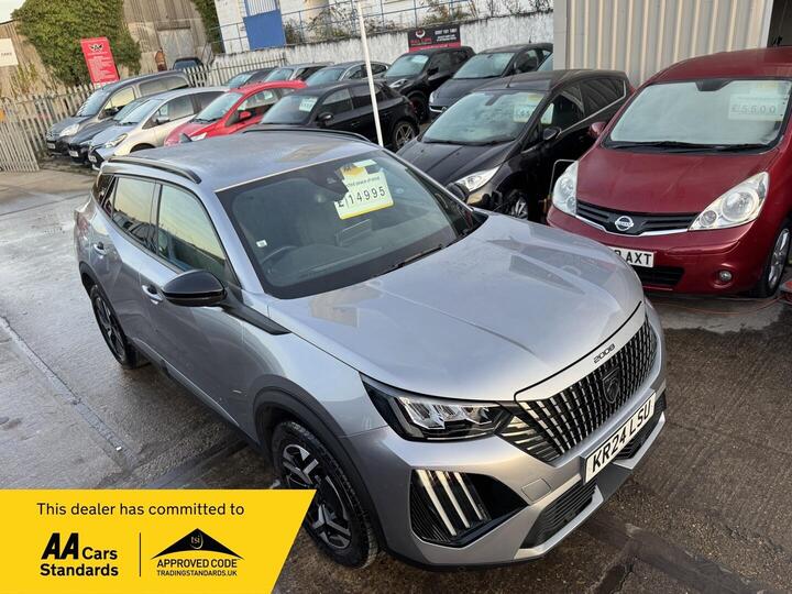 Peugeot 2008 1.2 PureTech Allure EAT Euro 6 (s/s) 5dr Peugeot 2008 1.2 PureTech Allure EAT Euro 6 (s/s) 5dr
