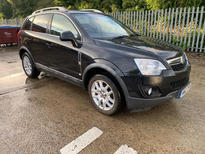 Vauxhall Antara 2.2 CDTi Exclusiv 4WD Euro 5 (s/s) 5dr Vauxhall Antara 2.2 CDTi Exclusiv 4WD Euro 5 (s/s) 5dr