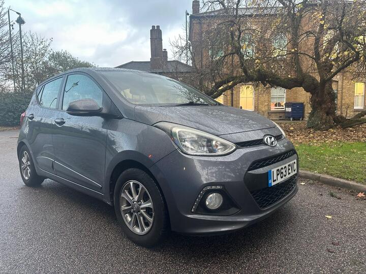 Hyundai I10 1.0 Premium Euro 5 5dr Hyundai I10 1.0 Premium Euro 5 5dr
