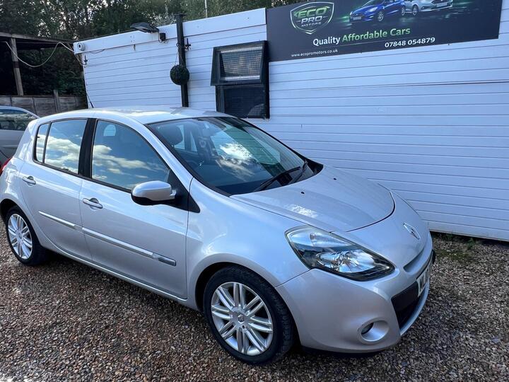 Renault Clio 1.6 VVT Initiale TomTom Auto Euro 4 5dr