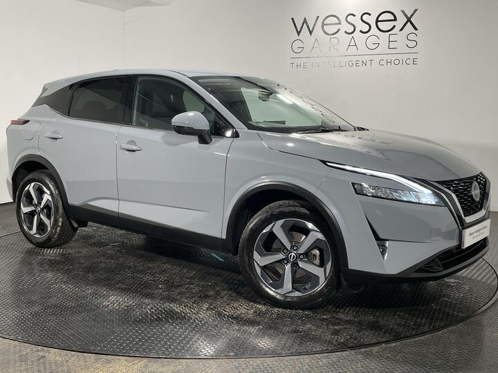 Nissan Qashqai 1.3 DIG-T MHEV N-Connecta XTRON Euro 6 (s/s) 5dr
