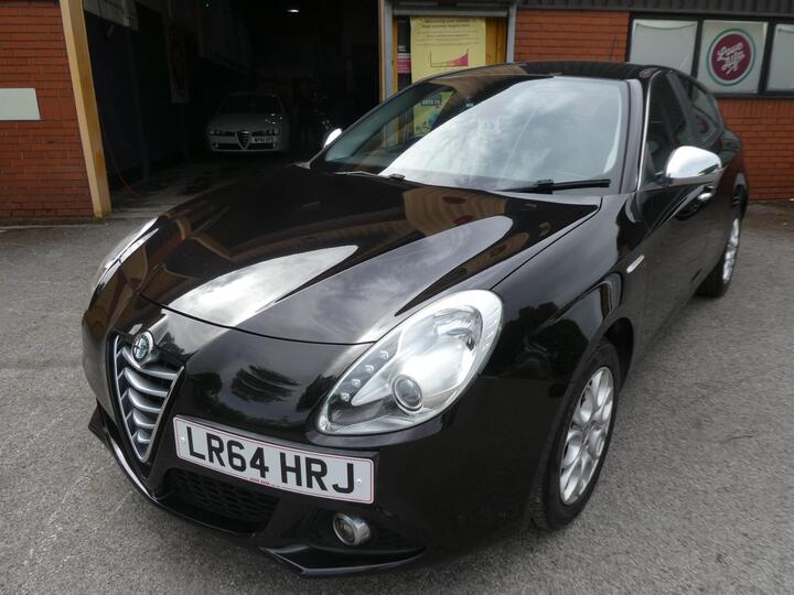 Alfa Romeo Giulietta 1.4 TB MultiAir Distinctive Euro 6 (s/s) 5dr