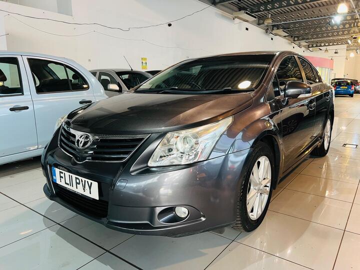 Toyota Avensis 1.8 V-Matic TR Euro 5 4dr Toyota Avensis 1.8 V-Matic TR Euro 5 4dr