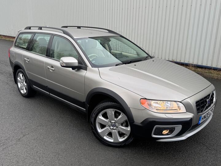 Volvo XC70 2.4 D5 SE Sport Geartronic AWD Euro 4 5dr