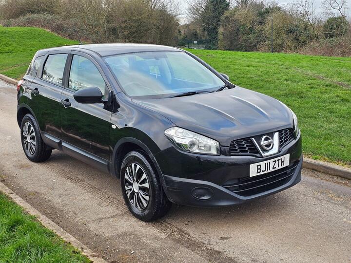 Nissan Qashqai 1.5 DCi Puredrive Visia 2WD Euro 5 5dr