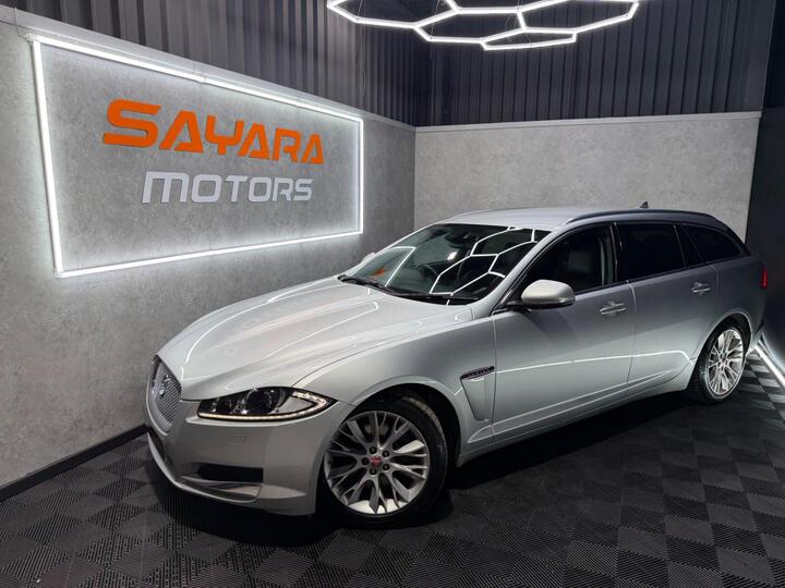 Jaguar XF 2.2d Luxury Sportbrake Auto Euro 5 (s/s) 5dr
