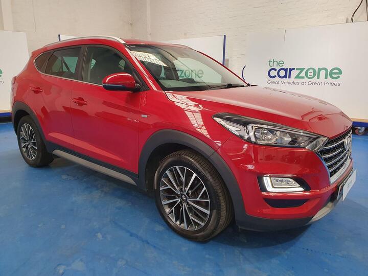 Hyundai TUCSON 2.0 CRDi Premium Auto 4WD Euro 6 (s/s) 5dr