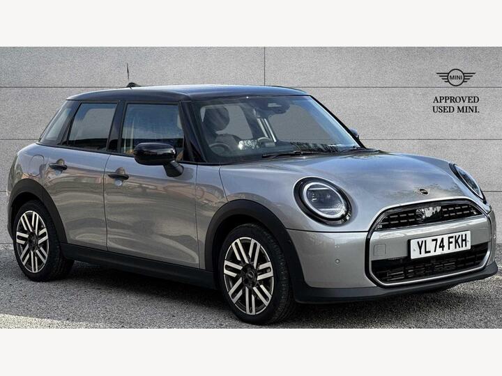 MINI Hatch 1.5C Classic Steptronic Euro 6 (s/s) 5dr