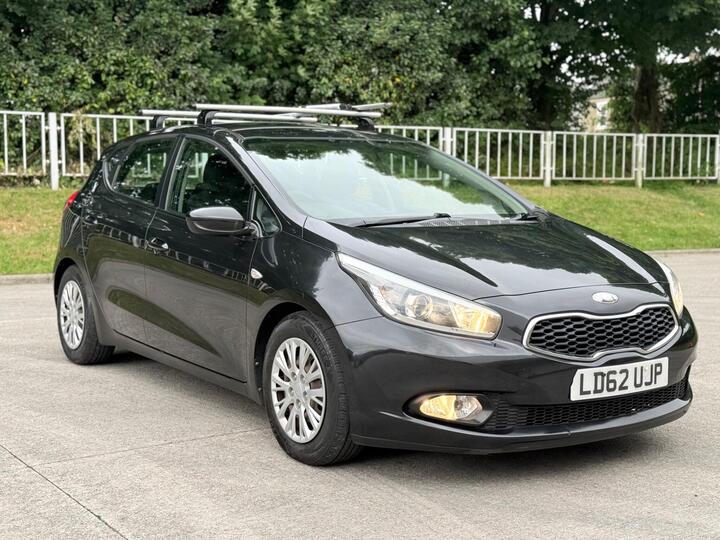 Kia Ceed 1.6 CRDi EcoDynamics 1 Euro 5 (s/s) 5dr