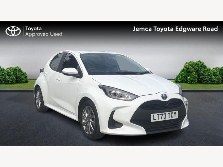 Toyota Yaris 1.5 VVT-h Icon E-CVT Euro 6 (s/s) 5dr