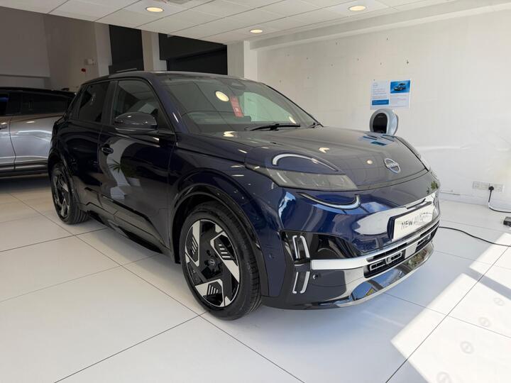 Nissan Micra Extended Range 52kWh Evolve Auto 5dr