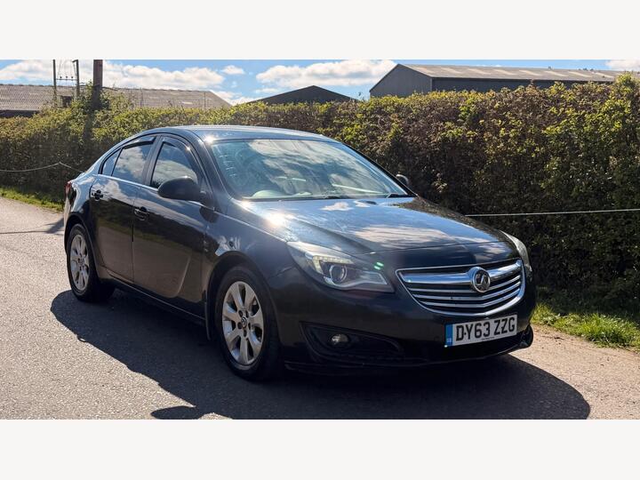Vauxhall Insignia 2.0 CDTi EcoFLEX SRi Euro 5 (s/s) 5dr Vauxhall Insignia 2.0 CDTi EcoFLEX SRi Euro 5 (s/s) 5dr