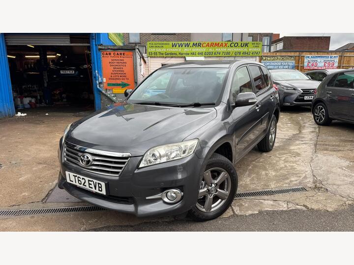Toyota RAV4 2.0 V-Matic XT-R Multidrive S 4WD Euro 5 5dr