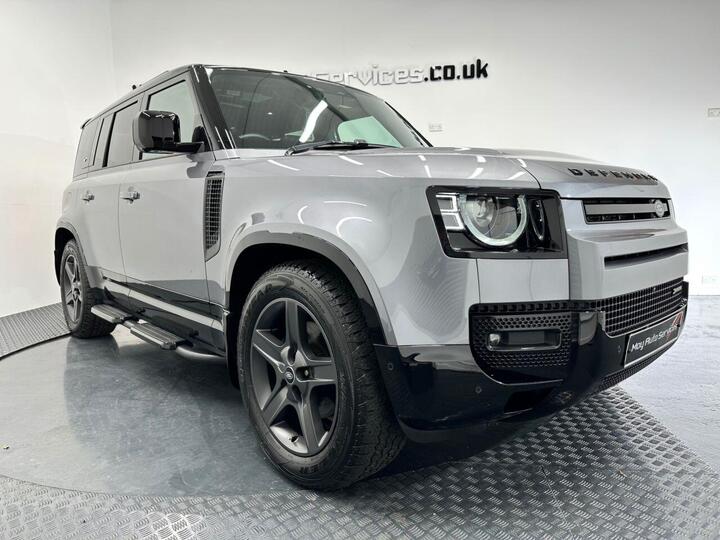 Land Rover DEFENDER 3.0 D250 MHEV X-Dynamic SE Auto 4WD Euro 6 (s/s) 5dr