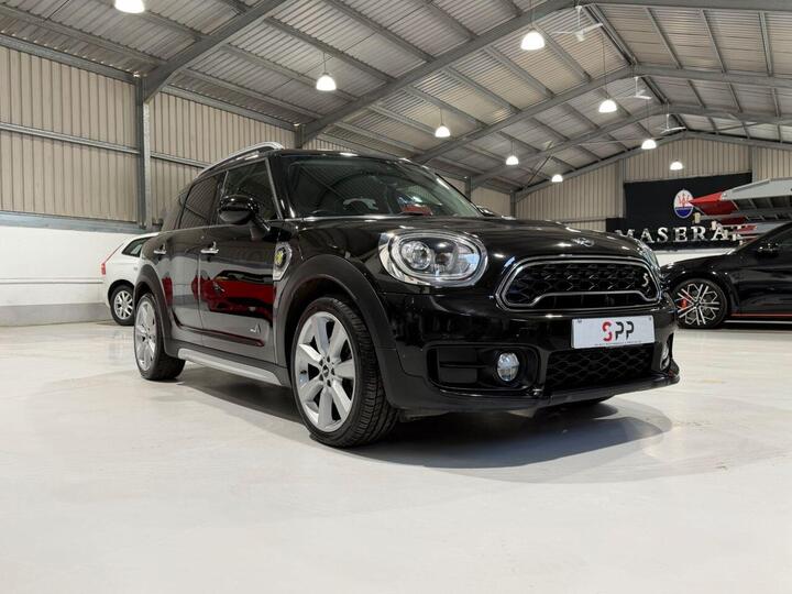 MINI COUNTRYMAN 1.5 7.6kWh Cooper SE Auto ALL4 Euro 6 (s/s) 5dr