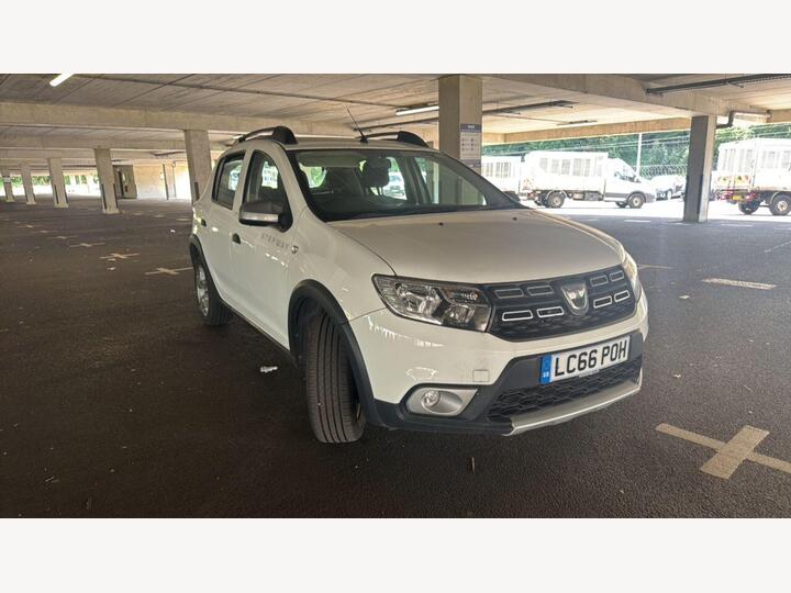 Dacia Sandero Stepway 0.9 TCe Laureate Euro 6 (s/s) 5dr