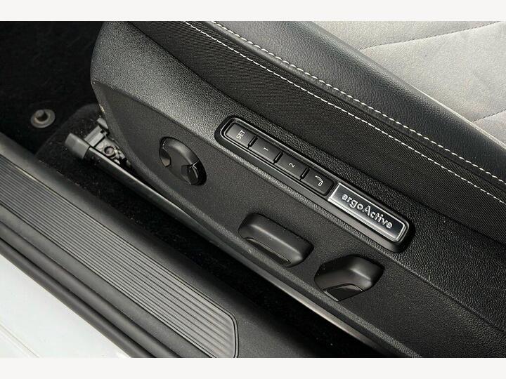 Volkswagen ID.3 Pro S 77kWh Tour Auto 5dr (4 Seat)