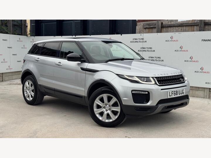 Land Rover Range Rover Evoque 2.0 TD4 SE Tech Auto 4WD Euro 6 (s/s) 5dr Land Rover Range Rover Evoque 2.0 TD4 SE Tech Auto 4WD Euro 6 (s/s) 5dr