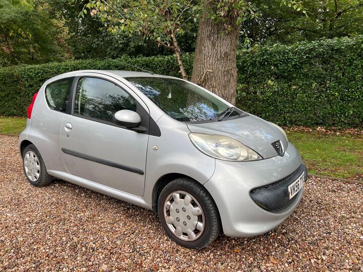 Peugeot 107 1.0 12V Urban Euro 4 3dr