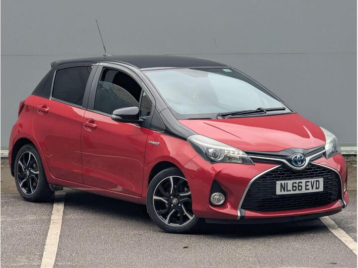 Toyota Yaris 1.5 VVT-h Design E-CVT Euro 6 5dr