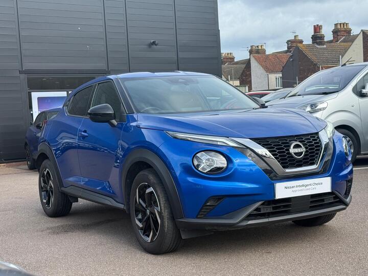 Nissan Juke 1.0 DIG-T N-Connecta Euro 6 (s/s) 5dr Nissan Juke 1.0 DIG-T N-Connecta Euro 6 (s/s) 5dr