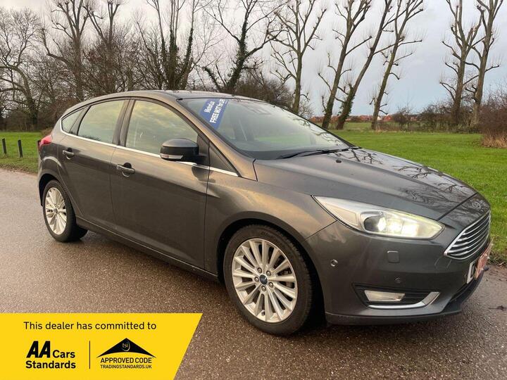 Ford Focus 1.0T EcoBoost Titanium X Euro 6 (s/s) 5dr