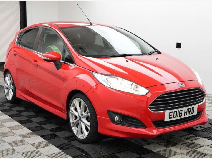 Ford Fiesta 1.0T EcoBoost Titanium Euro 6 (s/s) 5dr