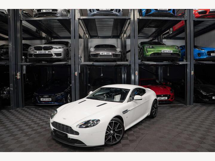 Aston Martin VANTAGE 4.7 V8 Sportshift II Euro 5 2dr