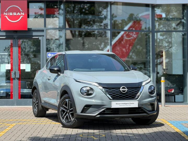 Nissan Juke 1.6 N-Connecta Auto Euro 6 5dr