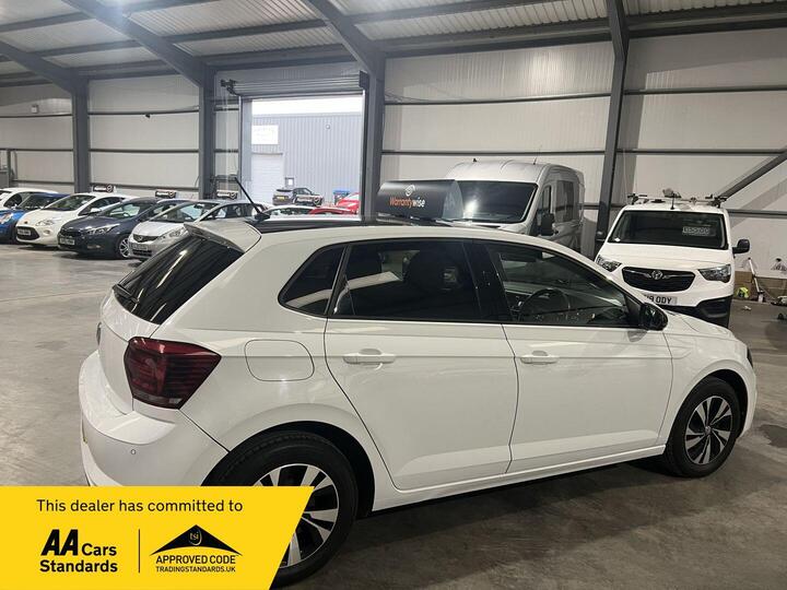 Volkswagen Polo 1.0 TSI Match Euro 6 (s/s) 5dr Volkswagen Polo 1.0 TSI Match Euro 6 (s/s) 5dr