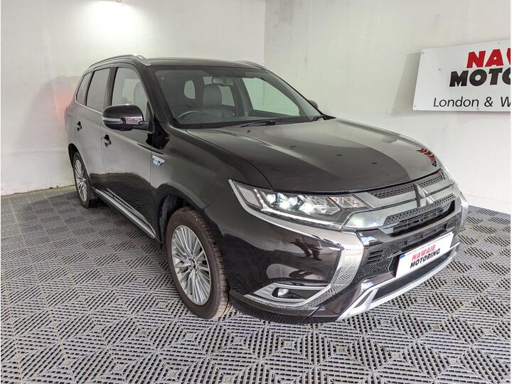 Mitsubishi Outlander 2.4h TwinMotor 13.8kWh 4h CVT 4WD Euro 6 (s/s) 5dr