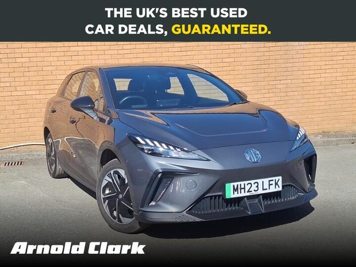 MG MG4 64kWh SE Long Range Auto 5dr