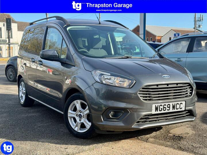 Ford Tourneo Courier 1.0 EcoBoost Zetec Euro 6 5dr