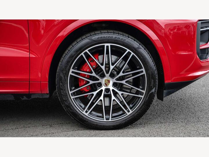 Porsche Cayenne 4.0T V8 S TiptronicS 4WD Euro 6 (s/s) 5dr Porsche Cayenne 4.0T V8 S TiptronicS 4WD Euro 6 (s/s) 5dr